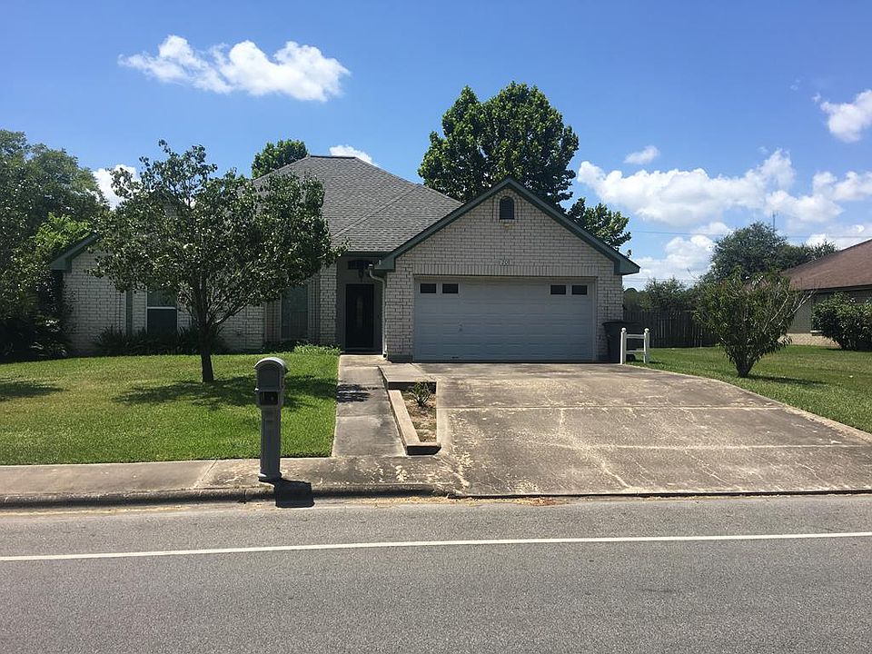1st image of 708 Live Oak Ave
