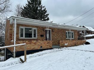 111 Eastern Dr, New Kensington, PA 15068