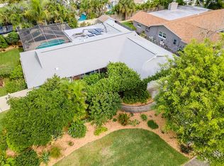 13513 Sorrento Dr, Largo, FL 33774