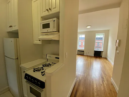 Rented by Corcoran | media 1