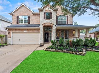 12611 N Raven Shore Dr, Cypress, TX 77433