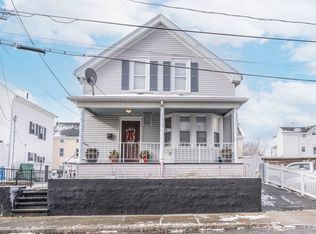 21 Wooley St, Fall River, MA 02724