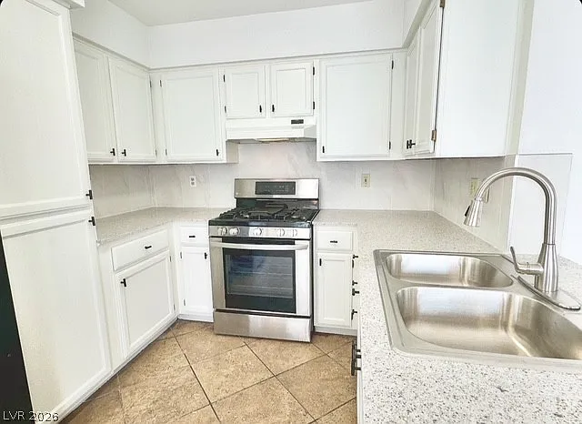 2809 Swallow Point Cir — Photo 9