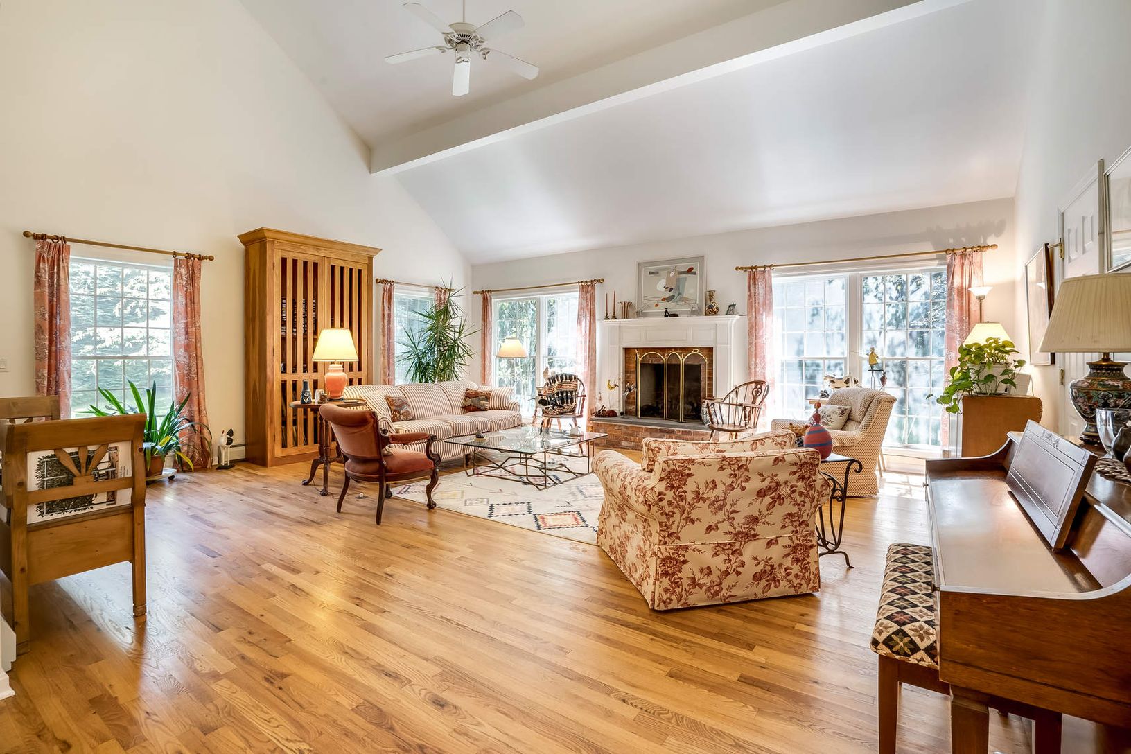 Light-filled great room. Lovely proportions.