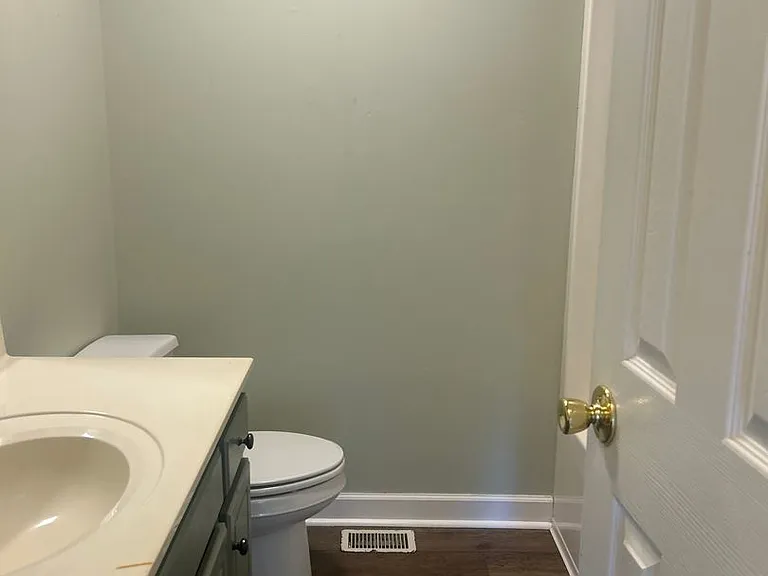 318 Crescent Dr — Photo 11