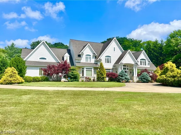 4145 Cambridge Ct, Beachwood, OH 44122