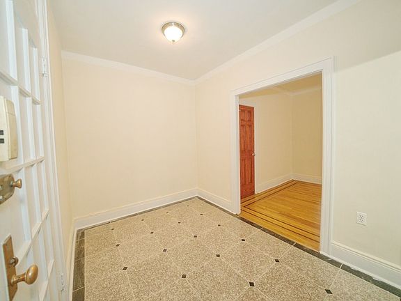 3rd image of 35-45 33rd St #2K