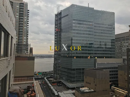 Rented by Luxor Homes & Investment Realty | media 32