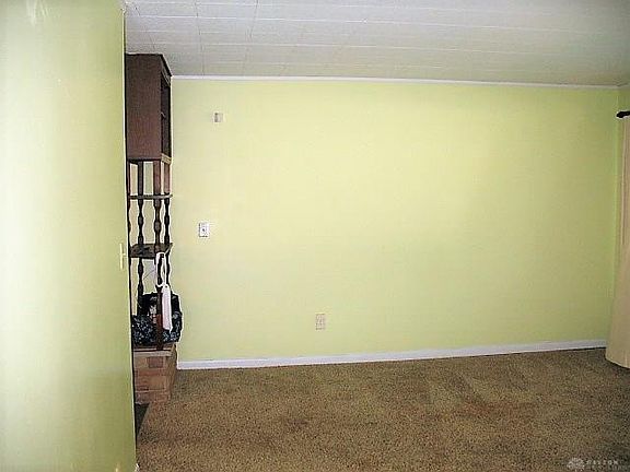 4th image of 4626 Kingview Ave