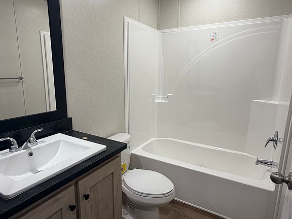 4th image of 41275 Old Michigan Ave Trailer 1120