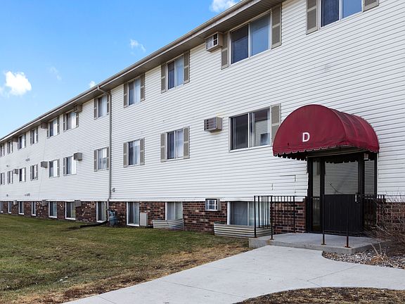 3rd image of 3200 Indianola Ave #Fe5ddb7cf