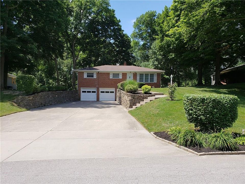 1st image of 2330 N Graysford Dr