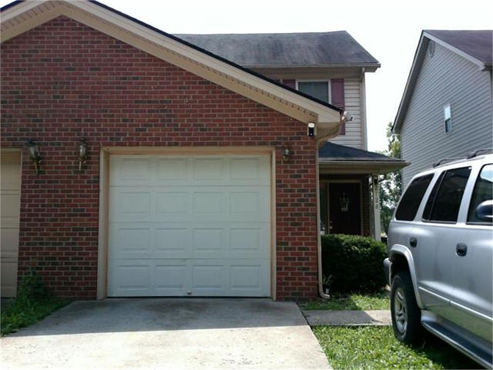 1st image of 2728 Hayden Park Ln