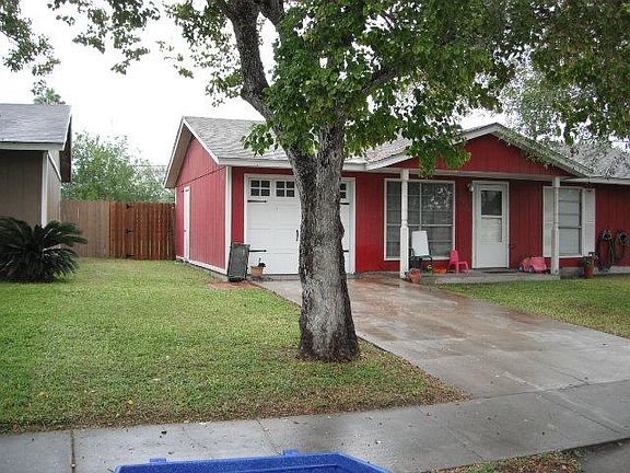 2nd image of 10906 Stacy Ln