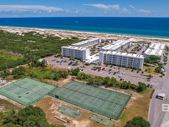 2nd image of 400 Plantation Rd #2127