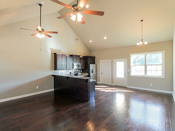 3rd image of 350 Big Station Camp Blvd