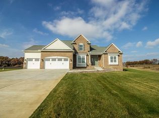 5246 Coulter Lake Blvd, Clarkston, MI 48348