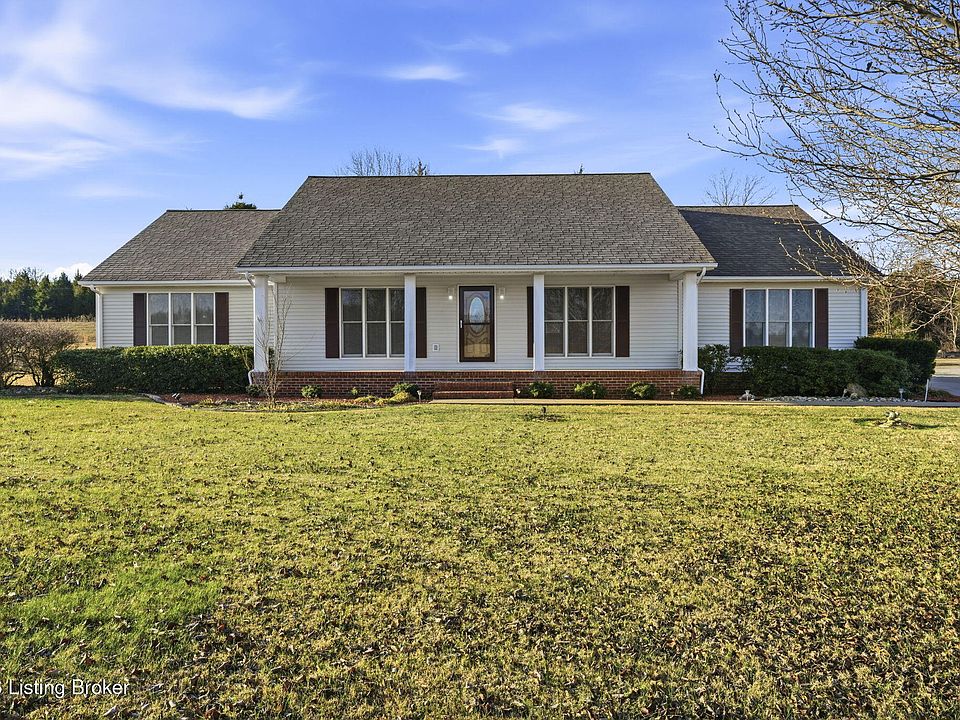 1st image of 533 Hanging Rock Rd