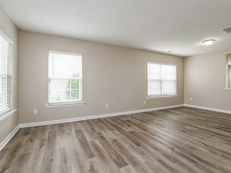 6122 Ricker Rd — Photo 9