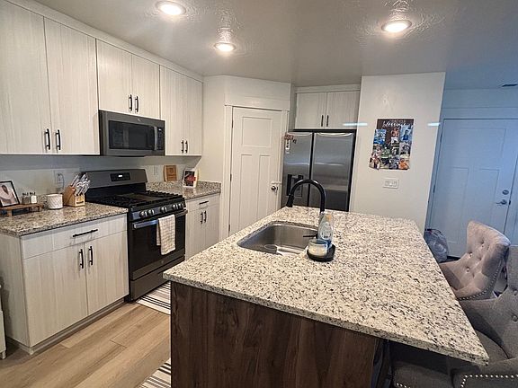 5th image of 920 S 25 E Unit 17G