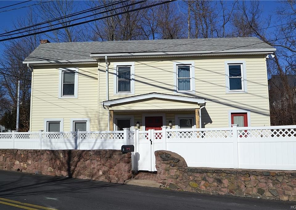 1st image of 8 Piermont Ave
