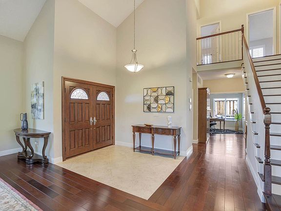 3rd image of 2716 Clarion Ct