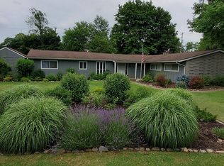 5703 Brewster Ln, Erie, PA 16505