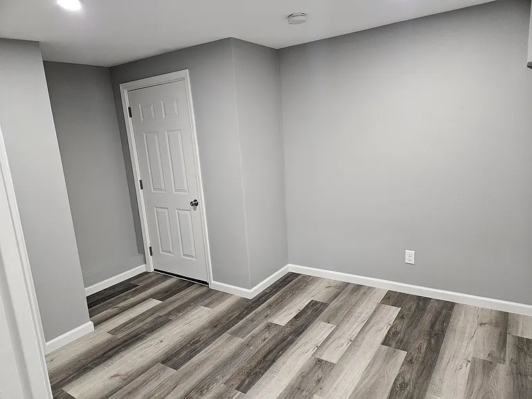 2818 S Rotherwood Ave — Photo 14