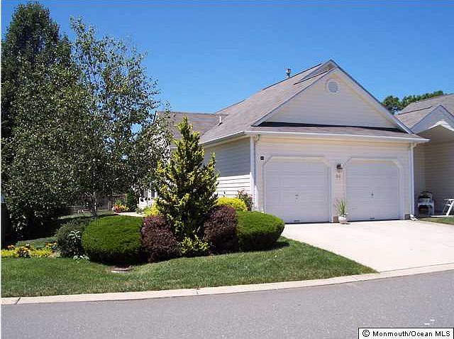 1st image of 44 Highland Dr