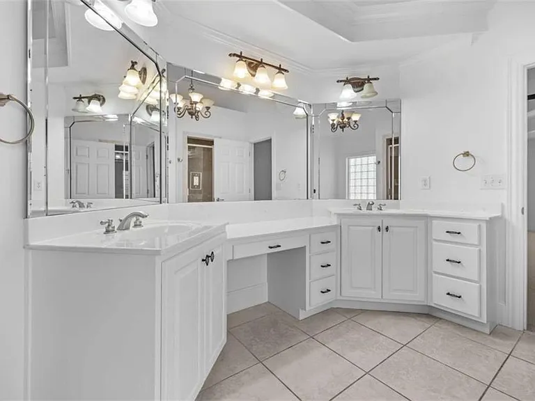 1475 Boomer Cir — Photo 28