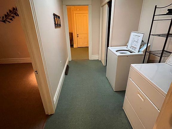 5th image of 412A Desmond St #412A