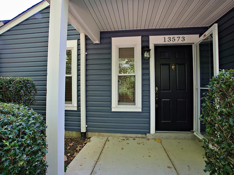 13573 Orchard Dr — Photo 20