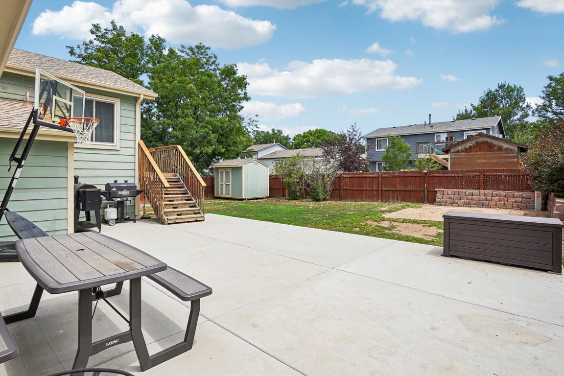 Sundance Pkwy-S2207-039.jpg