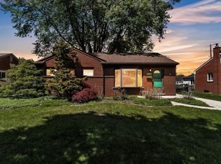 29138 Minton St, Livonia, MI 48150