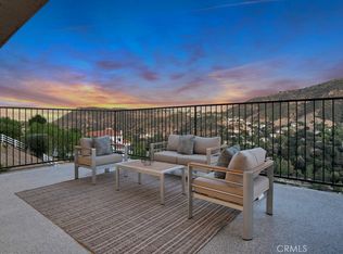 30 Stagecoach Rd, Bell Canyon, CA 91307