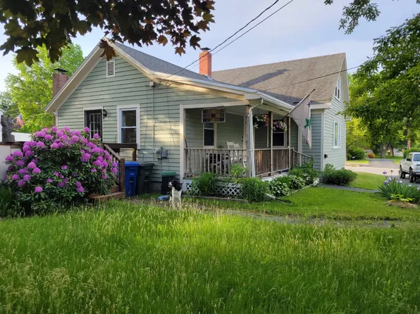 204 Saco St, Westbrook, ME 04092