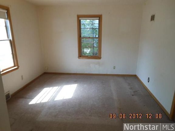 5th image of 3334 49th Ave N