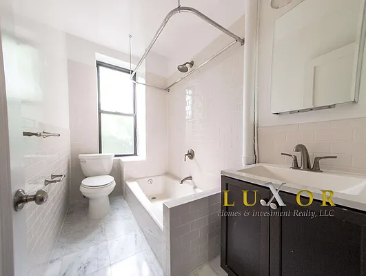 Rented by Luxor Homes & Investment Realty | media 22