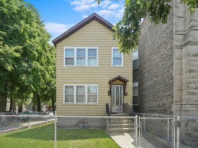 2335 W Taylor St, Chicago, IL, 60612