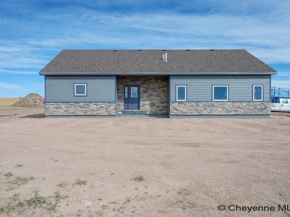 1030 Prairie View Rd, Cheyenne, WY 82009
