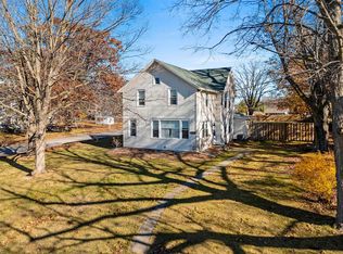 1036 N 5th Ave, Sturgeon Bay, WI 54235