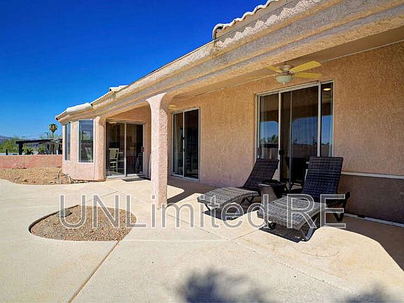 4th image of 304 Acoma Blvd S