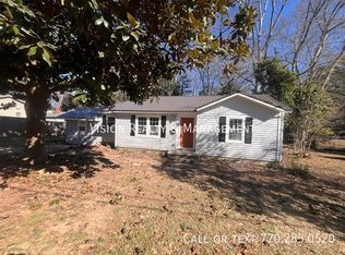 107 Merrill St, Carrollton, GA 30117