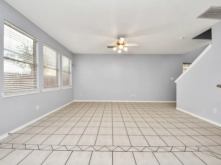 16526 Cairngrove Ln — Photo 11