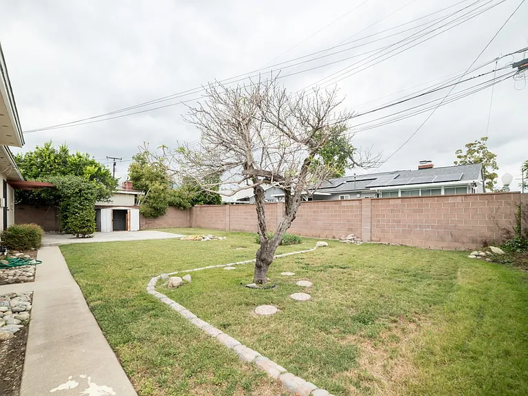 2958 Gramercy St — Photo 27