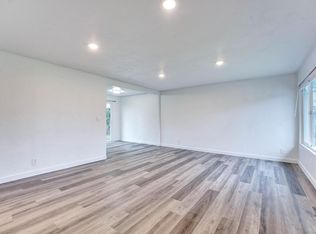 365 N Cedar St, Canby, OR 97013