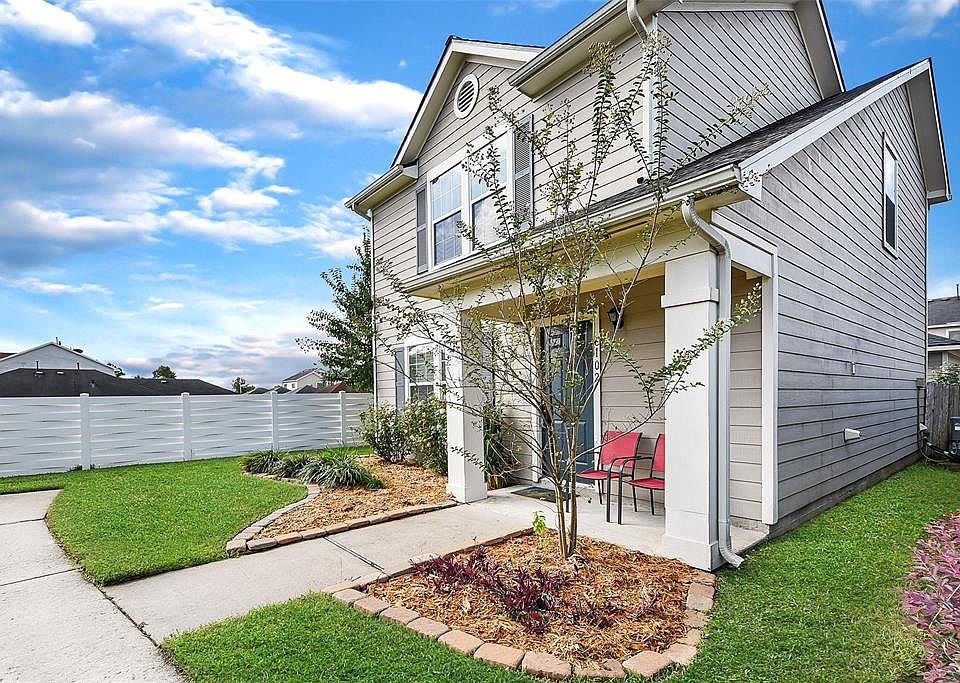 1st image of 6102 Settlers Lake Cir E