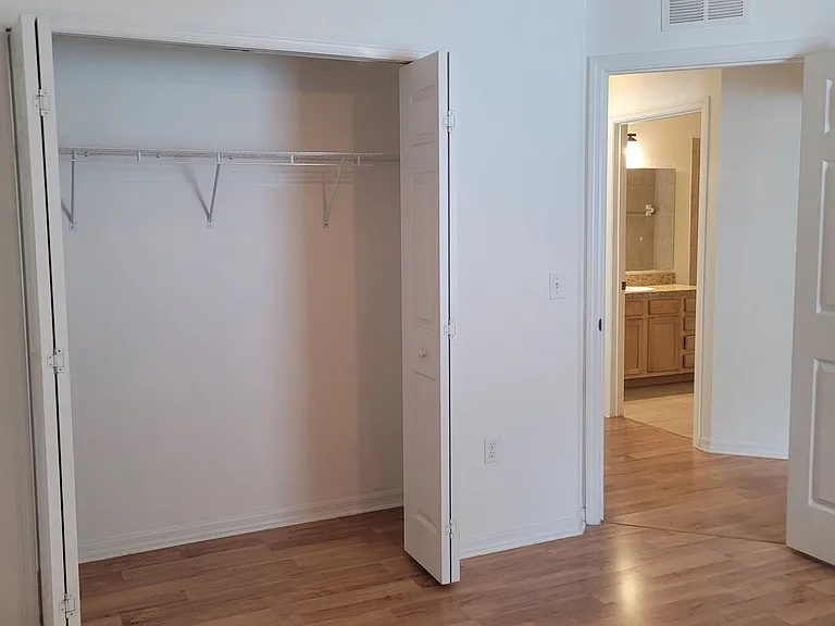 8955 SW 74th Ln — Photo 12