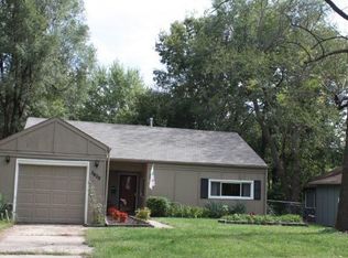 5409 Maple St, Mission, KS 66202