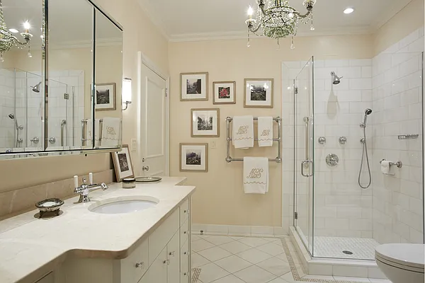 Sold by Stribling | media 19